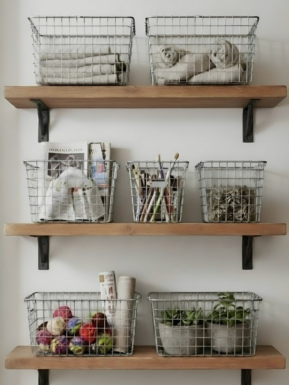 Kaspar Wire Works Metal Wire Metal Gym Locker Basket One